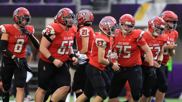 Elk River vs Mahtomedi Nov18 Jeff Lawler25